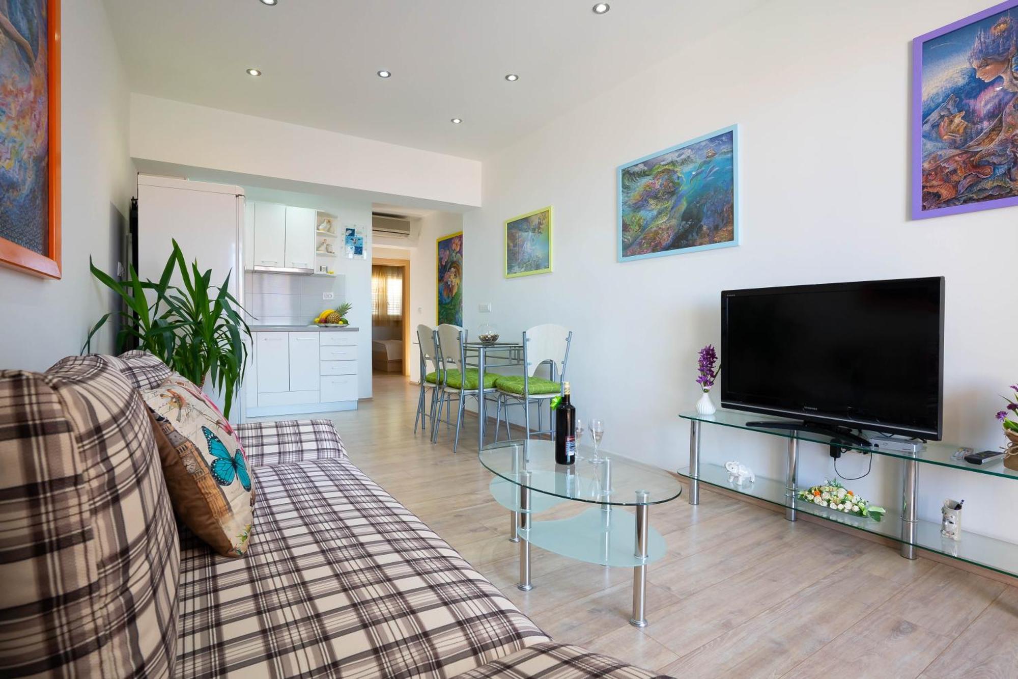 Apartments Angela Makarska Bagian luar foto